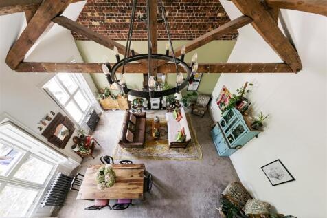 Friday Hill House E4