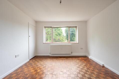 First-Bedroom-2.jpg
