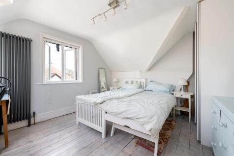 Buxton Road E4