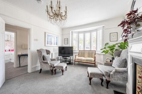 Drysdale Avenue E4