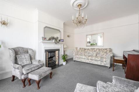 Drysdale Avenue E4
