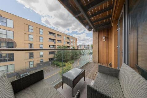 Furrow House E4