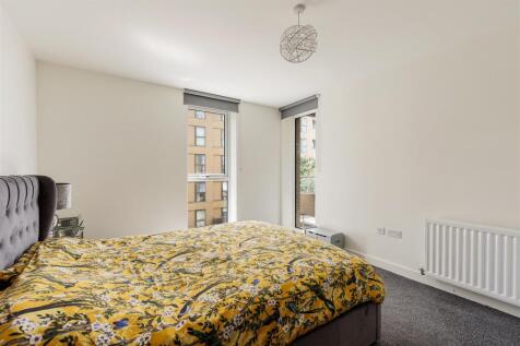 Furrow House E4