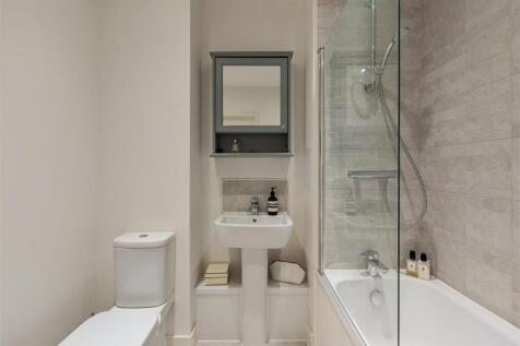 Furrow House E4