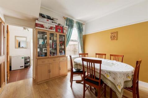 Winchester Road E4