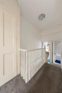 Winchester Road E4