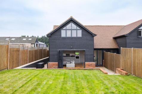 Sewardstone Road E4