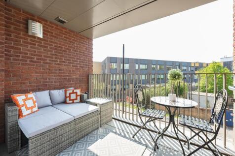 Balcony-1.jpg
