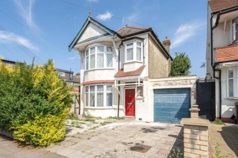 Marlborough Road, E4