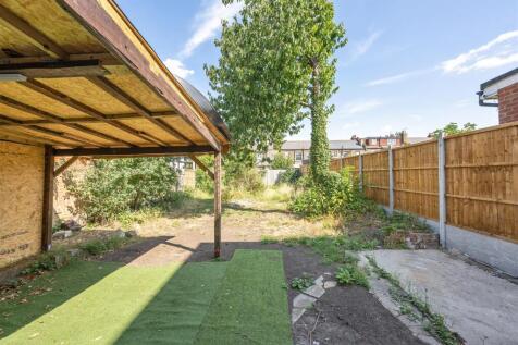 Marlborough Road, E4