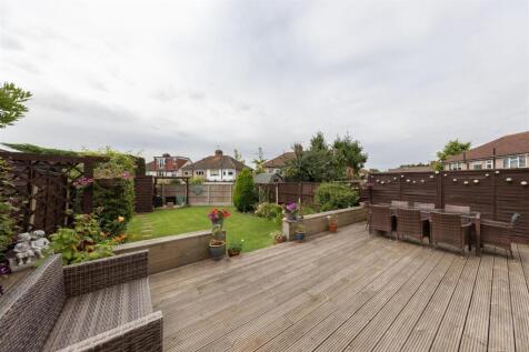 Dale View Avenue E4