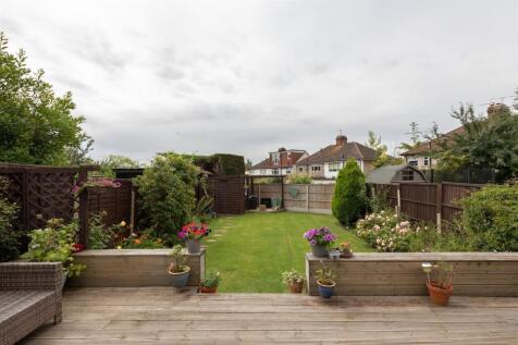 Dale View Avenue E4