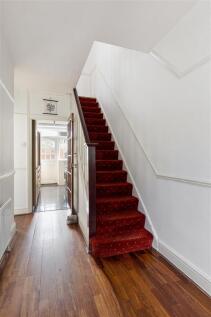 Larkshall Road, E4