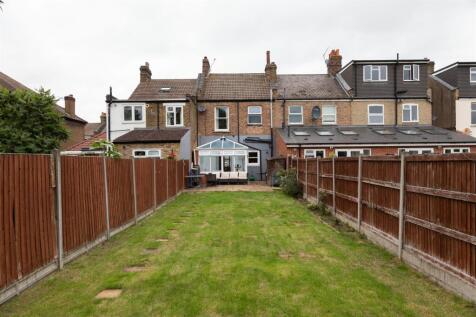 Westward Road, E4