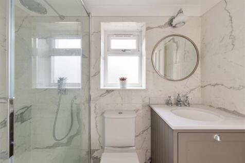 Beech Hall Crescent, E4