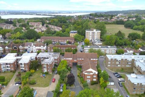 Chingford Avenue, E4