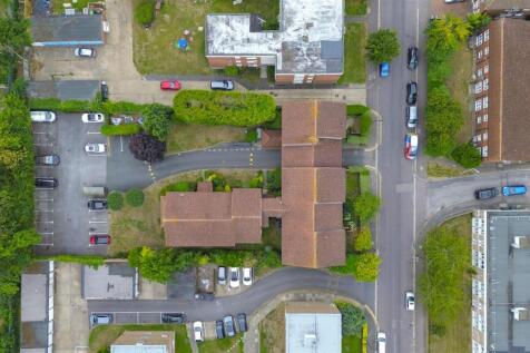 Chingford Avenue, E4