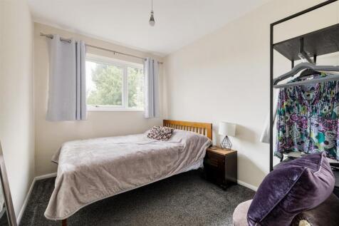 Sinclair Road, E4