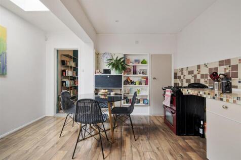 Sinclair Road, E4