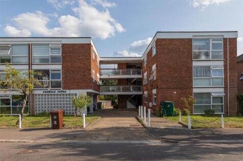 Chingford Avenue, E4