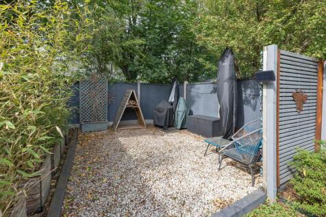Garden-4.jpg