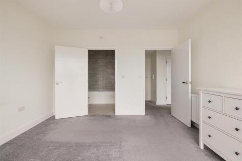 Furrow House E4