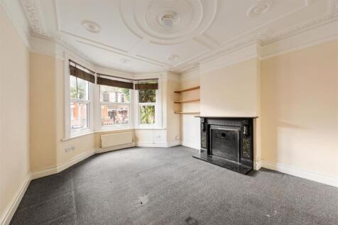 Hale End Road E4