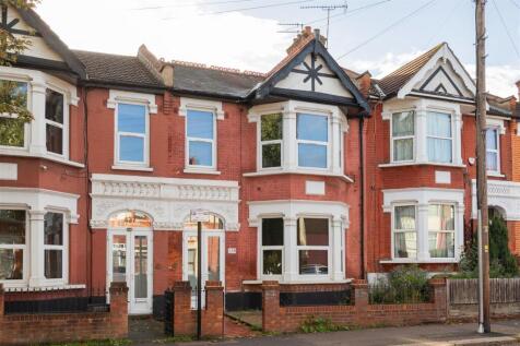 Hale End Road E4
