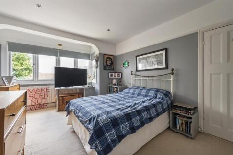 First-Bedroom-3.jpg