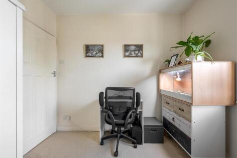 Second-Bedroom-2.jpg