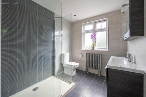 Loft-Bathroom.jpg