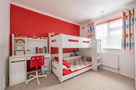 Normanton Park E4
