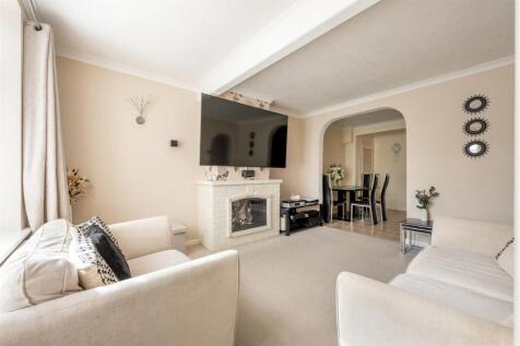 Normanton Park E4