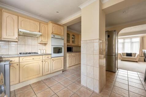 Normanton Park E4