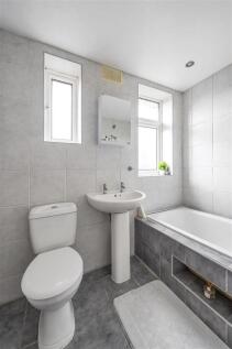 Normanton Park E4