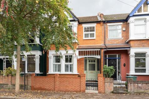 Beech Hall Road E4
