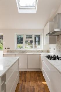 Beech Hall Crescent, E4