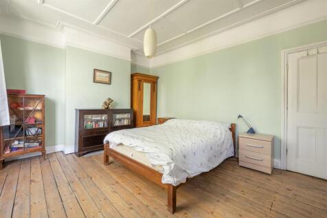 Dongola Road N17