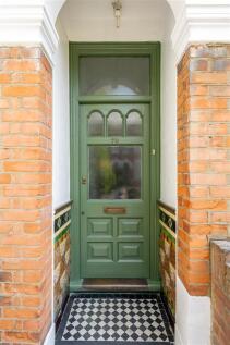 Dongola Road N17