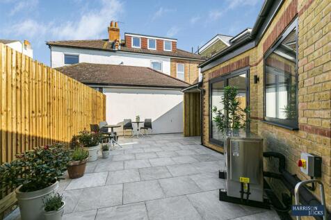 Garden 3.jpg