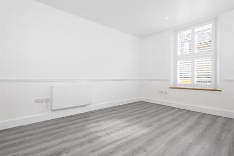 Livign Room.jpg