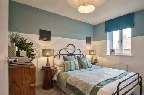 Similar Show Home