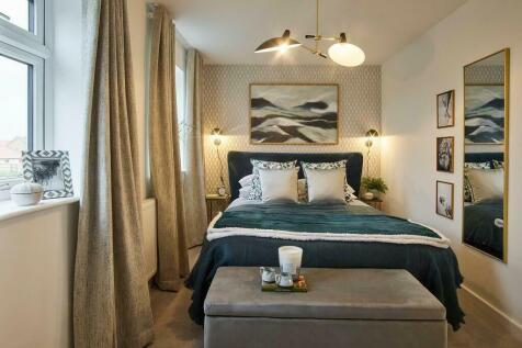Similar Show Home