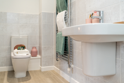 Similar Show Home 