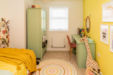 Similar Show Home 