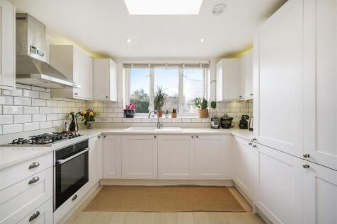 418b Brockley Road - bZwHaZGpBH5UfswV9Jxy.jpg