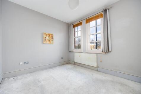 Bedroom 2-2.jpg