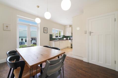 74 Holme Lacey Road - cuHXAA7v4anruY1DmiOa.jpg