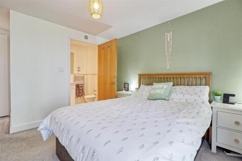 IMG_0779_80_81_easyHDR-interior3.jpg