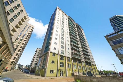 Flat 19, Icon Building - qBStw9LSHqi53mql4LhZ.jpg